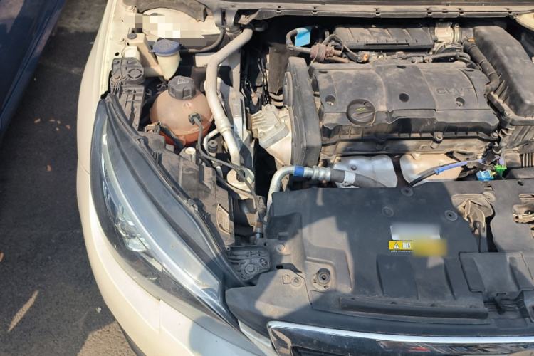 Used Peugeot 308 2018 1.6L Automatic Luxury Edition Engine Bay Right