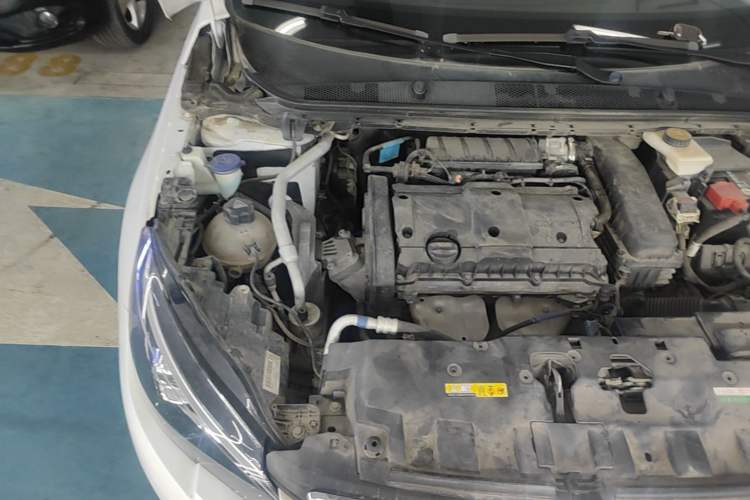Used Peugeot 308 2018 1.6L Automatic Luxury Edition Engine Bay Right