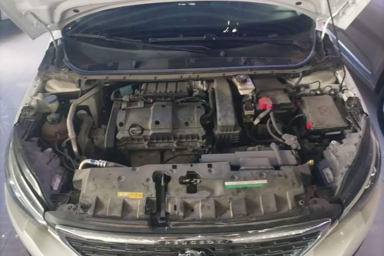 Used Peugeot 308 2018 1.6L Automatic Luxury Edition Engine Bay