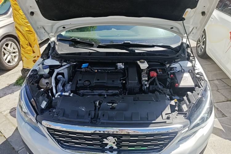 Used Peugeot 308 2018 1.6L Automatic Luxury Edition Engine Bay