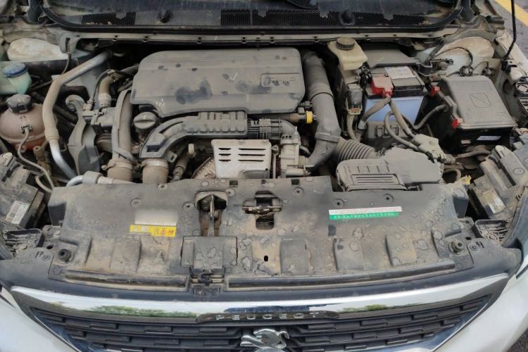 Used Peugeot 308 2018 230THP Automatic Luxury Edition Engine Bay