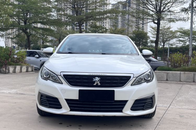 Used Peugeot 308 2018 1.6L Automatic Fashion Edition Exterior 1