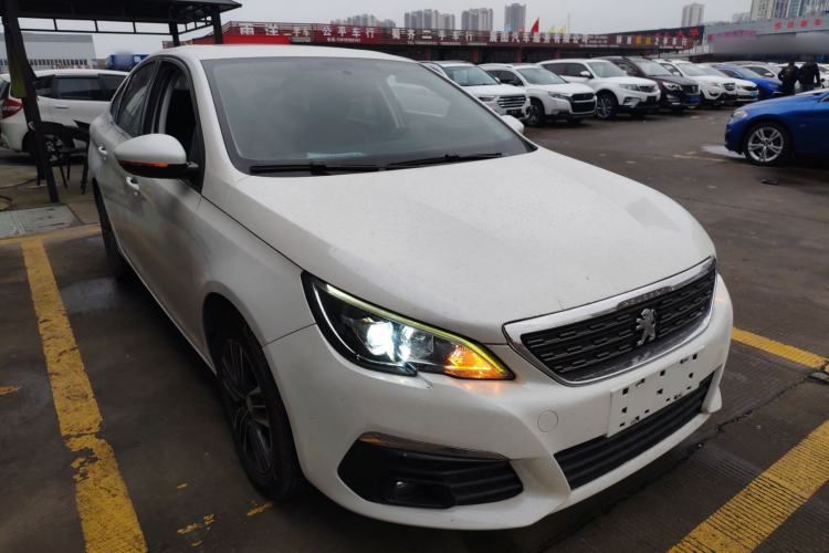 Used Peugeot 308 2018 1.6L Automatic Luxury Edition Exterior 2