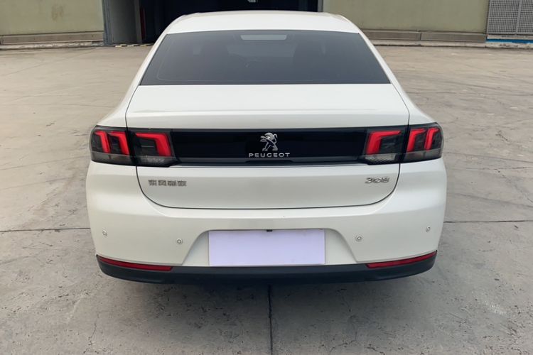 Used Peugeot 308 2018 1.6L Manual Fashion Edition Exterior 4