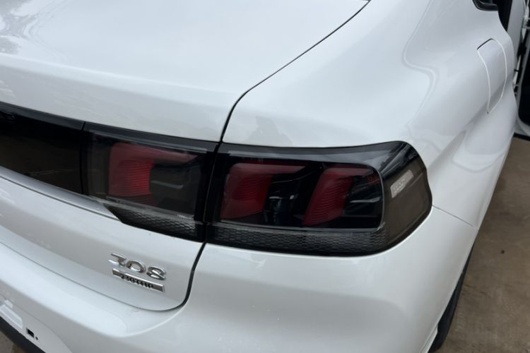Used Peugeot 308 2018 230THP Automatic Luxury Edition Exterior 6