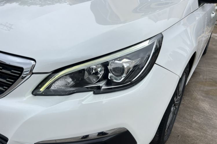Used Peugeot 308 2018 230THP Automatic Luxury Edition Exterior 8
