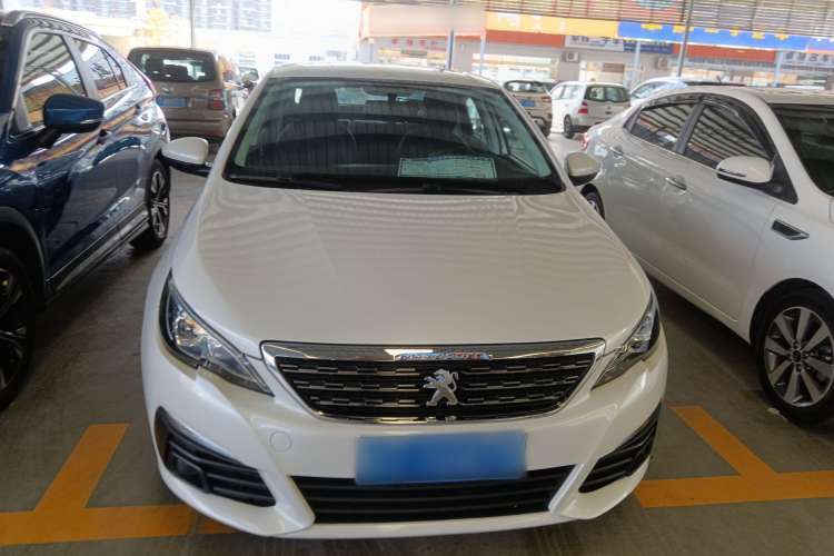 Used Peugeot 308 2018 1.6L Automatic Luxury Edition Front