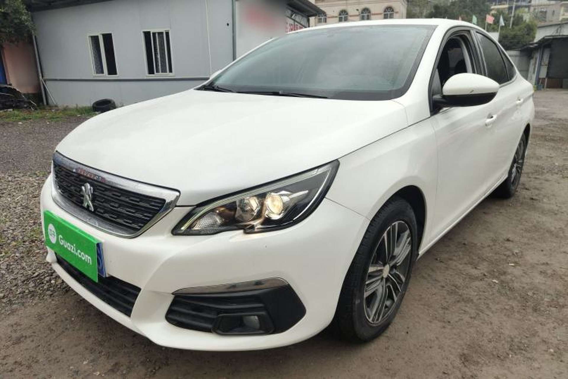 Used Peugeot 308 2018 1.6L Automatic Luxury Edition Front Left 45 Deg