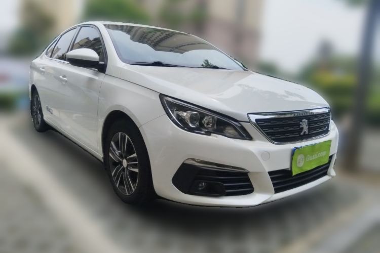 Used Peugeot 308 2018 1.6L Automatic Luxury Edition Front Right 45 Deg