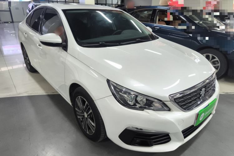 Used Peugeot 308 2018 1.6L Automatic Luxury Edition Front Right 45 Deg
