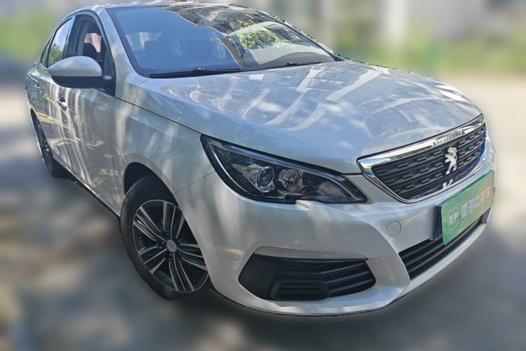 Used Peugeot 308 2018 1.6L Automatic Fashion Edition Front Right 45 Deg