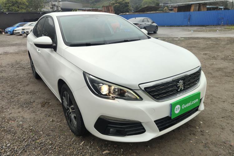 Used Peugeot 308 2018 1.6L Automatic Luxury Edition Front Right 45 Deg