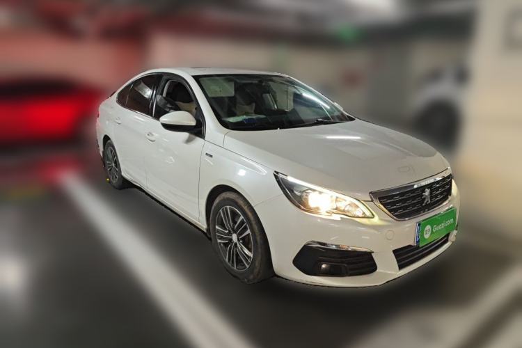 Used Peugeot 308 2018 230THP Automatic Luxury Edition Front Right 45 Deg