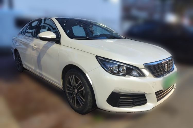Used Peugeot 308 2018 1.6L Automatic Fashion Edition Front Right 45 Deg
