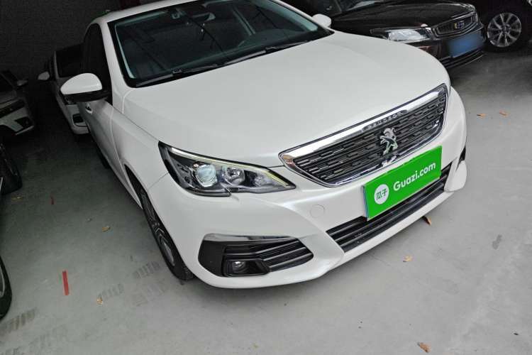 Used Peugeot 308 2018 1.6L Automatic Luxury Edition Front Right 45 Deg