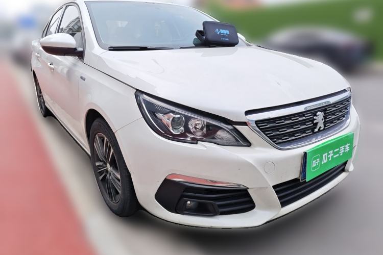 Used Peugeot 308 2018 230THP Automatic Luxury Edition Front Right 45 Deg