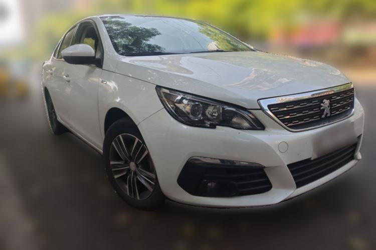 Used Peugeot 308 2018 230THP Automatic Luxury Edition Front Right 45 Deg