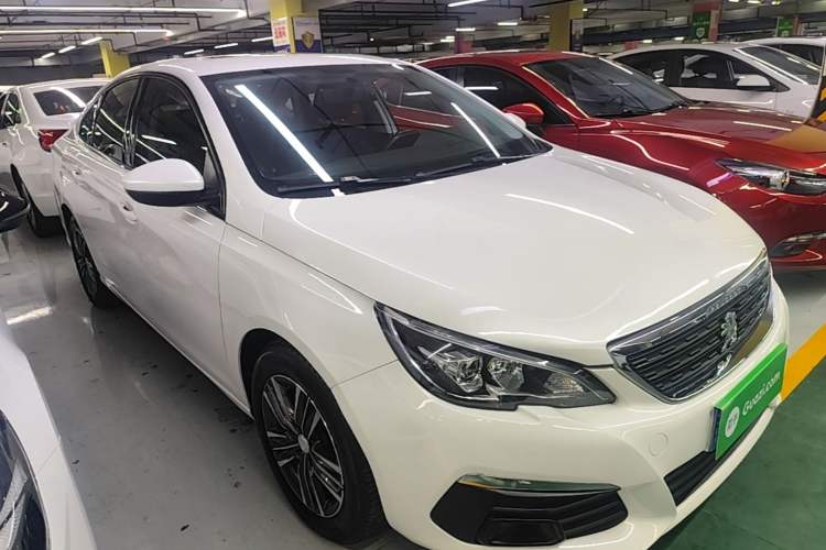 Used Peugeot 308 2018 1.6L Automatic Luxury Edition Front Right 45 Deg