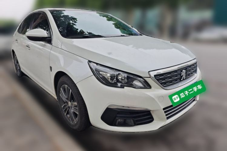 Used Peugeot 308 2018 1.6L Automatic Luxury Edition Front Right 45 Deg