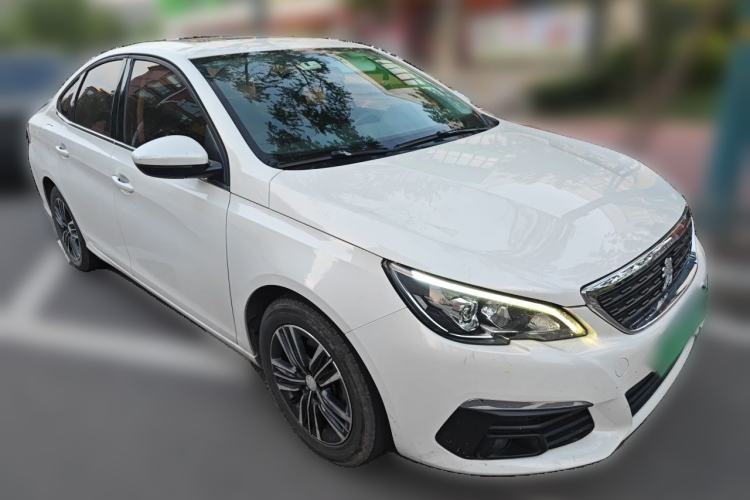 Used Peugeot 308 2018 1.6L Automatic Luxury Edition Front Right 45 Deg