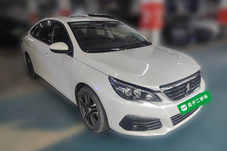 Used Peugeot 308 2018 1.6L Automatic Luxury Edition Front Right 45 Deg