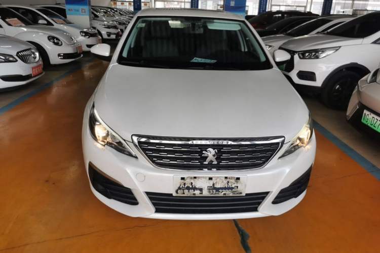 Used Peugeot 308 2018 1.6L Automatic Luxury Edition Front