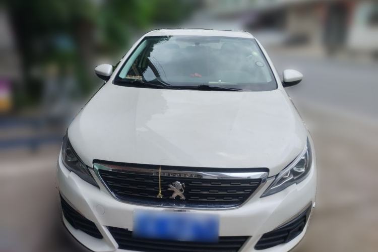 Used Peugeot 308 2018 1.6L Automatic Luxury Edition Front