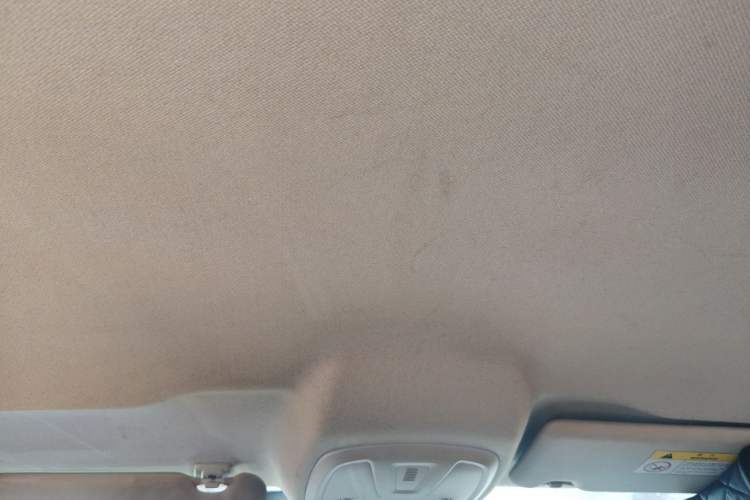 Used Peugeot 308 2018 1.6L Manual Fashion Edition Headliner