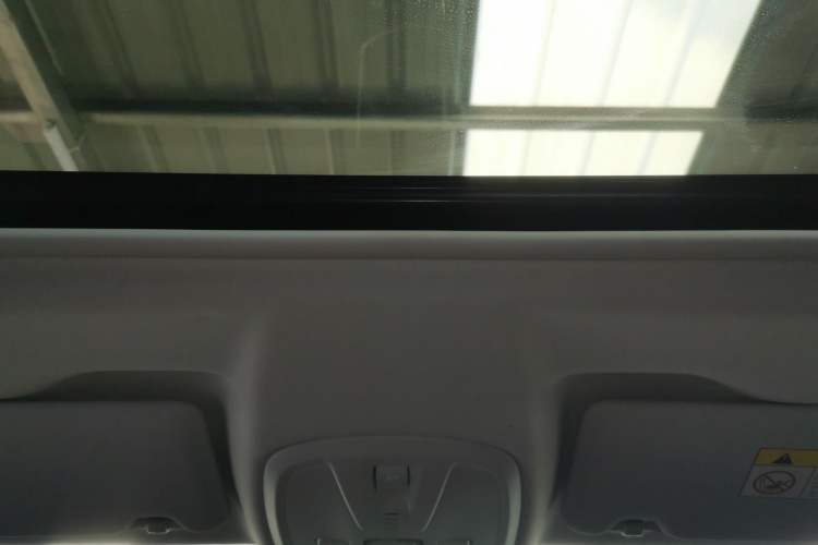 Used Peugeot 308 2018 1.6L Automatic Luxury Edition Headliner