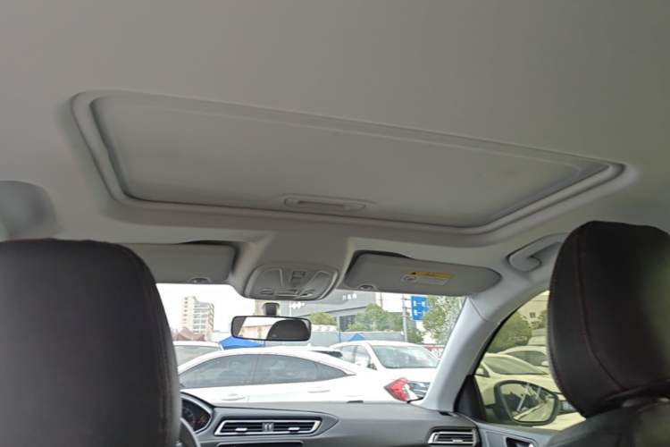 Used Peugeot 308 2018 1.6L Automatic Luxury Edition Headliner