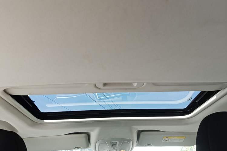 Used Peugeot 308 2018 1.6L Automatic Luxury Edition Headliner