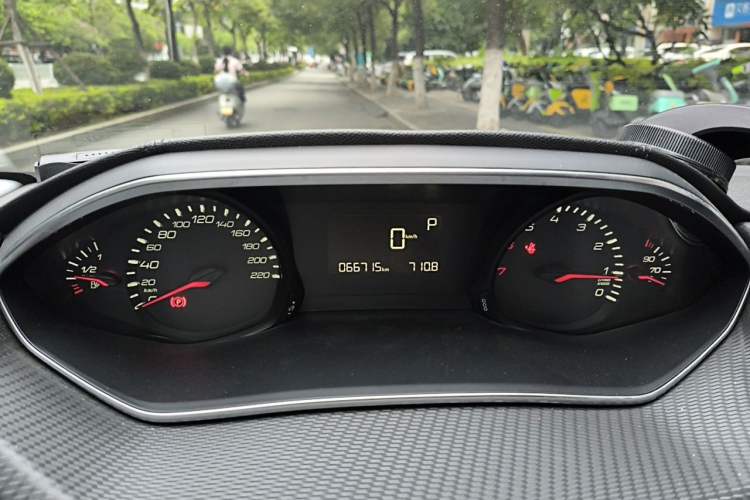 Used Peugeot 308 2018 1.6L Automatic Luxury Edition Instrument Cluster