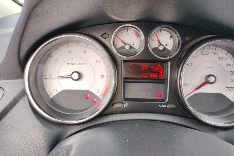 Used Peugeot 308 2018 1.6L Automatic Luxury Edition Instrument Cluster