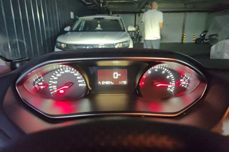 Used Peugeot 308 2018 1.6L Manual Fashion Edition Instrument Cluster