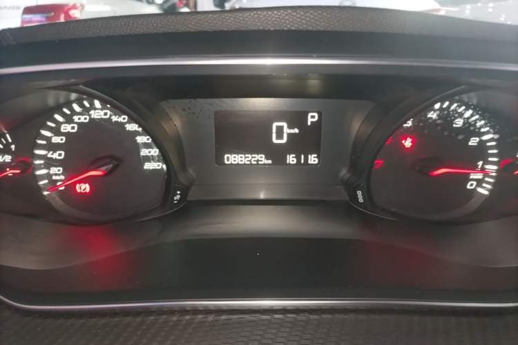 Used Peugeot 308 2018 1.6L Automatic Luxury Edition Instrument Cluster