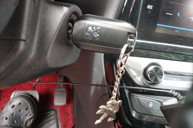 Used Peugeot 308 2018 1.6L Automatic Luxury Edition Interior 1