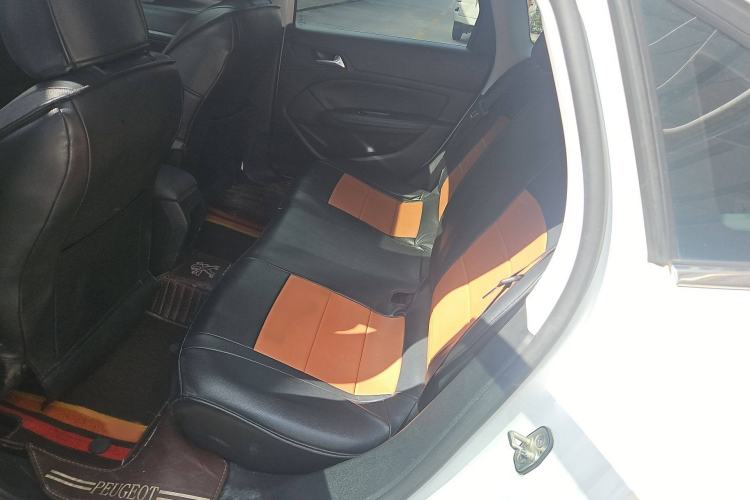 Used Peugeot 308 2018 1.6L Automatic Luxury Edition Interior 1