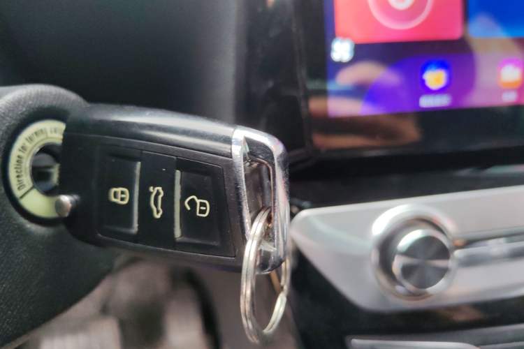 Used Peugeot 308 2018 1.6L Automatic Luxury Edition Interior 1