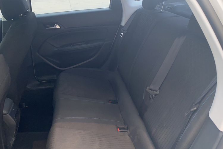 Used Peugeot 308 2018 1.6L Manual Fashion Edition Interior 3