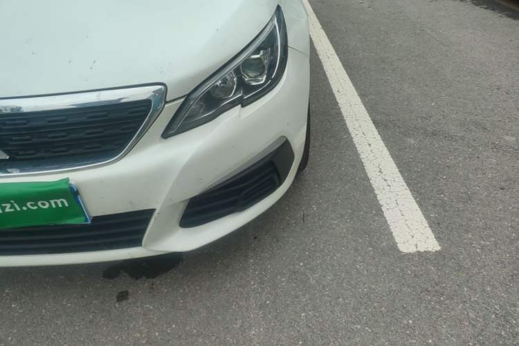 Used Peugeot 308 2018 1.6L Manual Fashion Edition Left Front Headlight