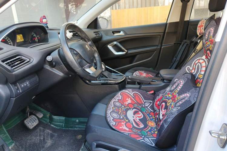 Used Peugeot 308 2018 1.6L Automatic Luxury Edition Left Front Seat