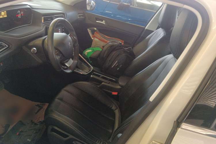 Used Peugeot 308 2018 1.6L Automatic Luxury Edition Left Front Seat