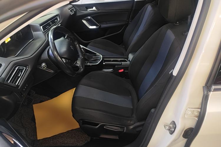 Used Peugeot 308 2018 1.6L Automatic Luxury Edition Left Front Seat