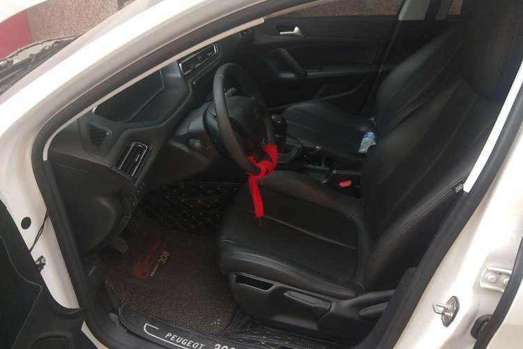 Used Peugeot 308 2018 1.6L Manual Fashion Edition Left Front Seat