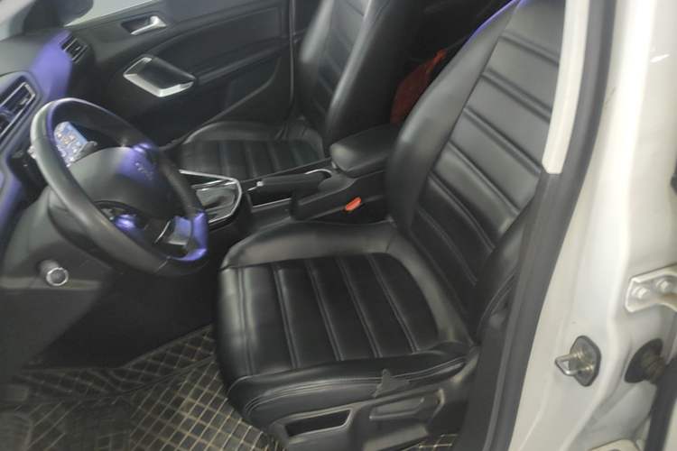Used Peugeot 308 2018 1.6L Automatic Luxury Edition Left Front Seat