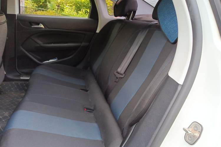 Used Peugeot 308 2018 230THP Automatic Luxury Edition Left Rear Seat