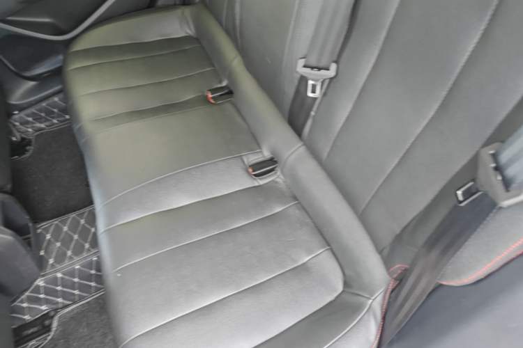 Used Peugeot 308 2018 1.6L Automatic Luxury Edition Left Rear Seat