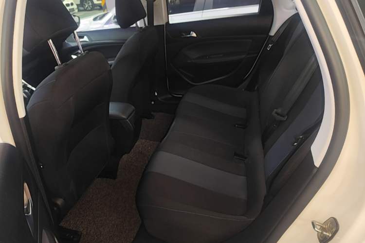 Used Peugeot 308 2018 1.6L Automatic Luxury Edition Left Rear Seat