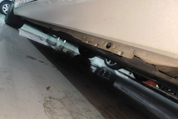 Used Peugeot 308 2018 1.6L Automatic Luxury Edition Left Side Sill