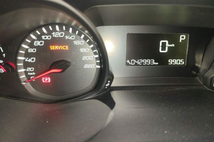 Used Peugeot 308 2018 1.6L Automatic Fashion Edition Odometer Close Up